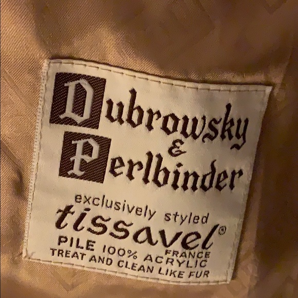 Coat - Picture 2 of 3